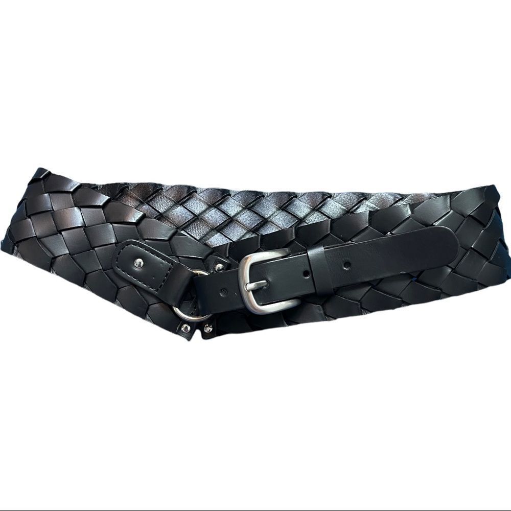 Black braided belt with buckle close - 2” wide